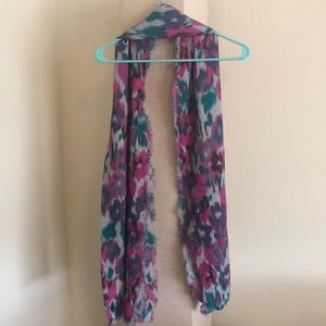 American Eagle scarf